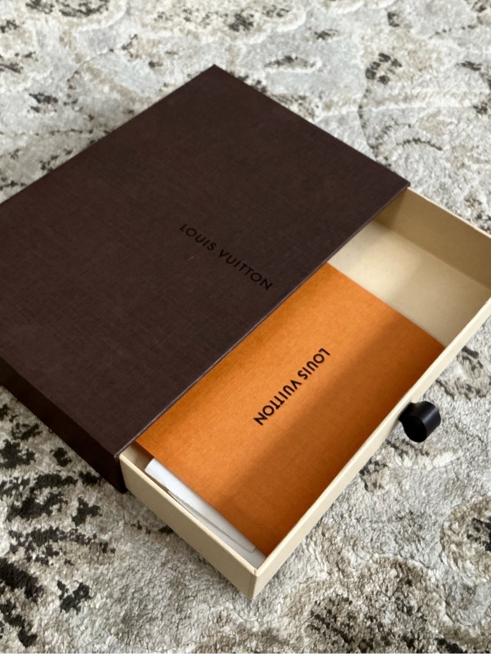 Authentic Louis Vuitton accessory box 🎁
